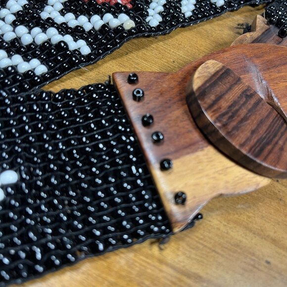 Vintage Hand Beaded Black White Elastic Stretch Belt Wood Detail Boho 31"-33" - Picture 5 of 8